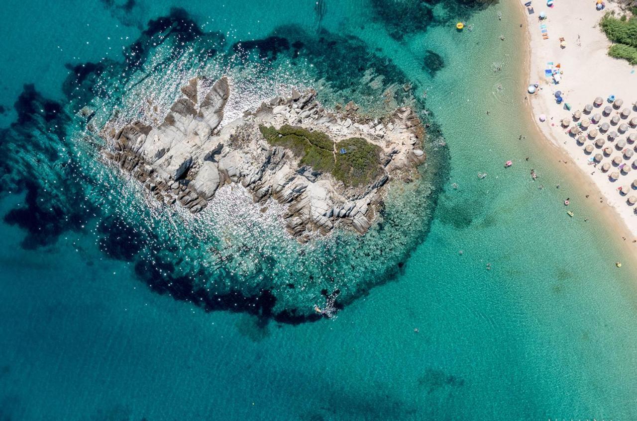 The Black Pearl Villas Kalamitsi  Luaran gambar